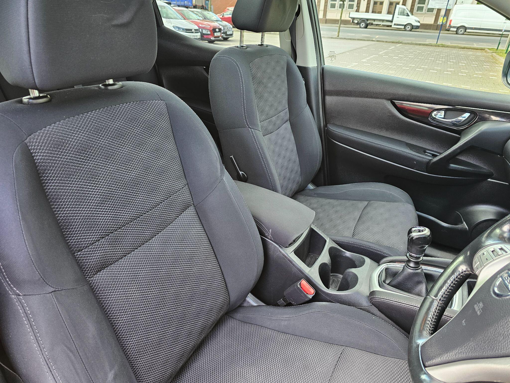 Nissan Qashqai - Image 24