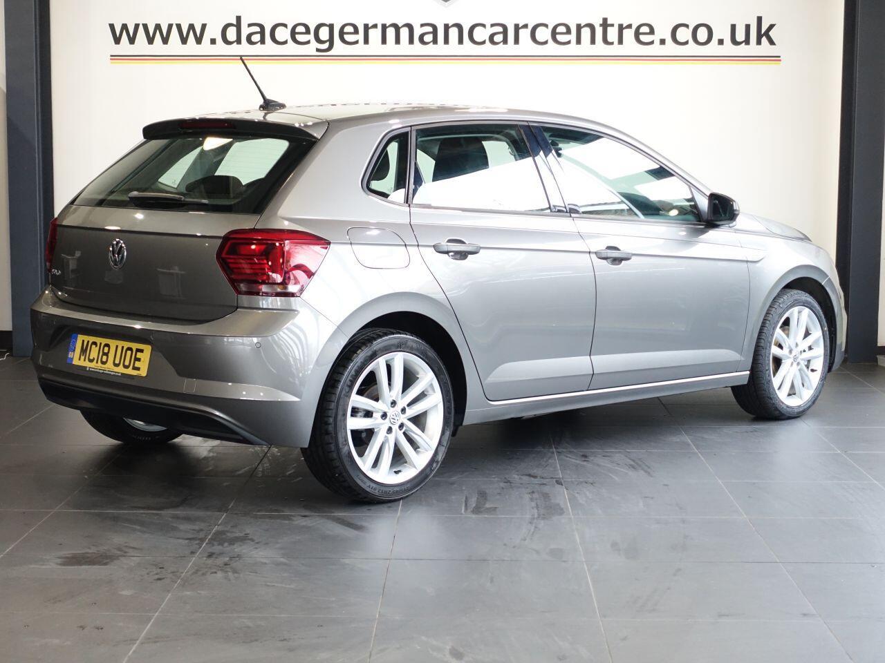 Volkswagen Polo - Image 5