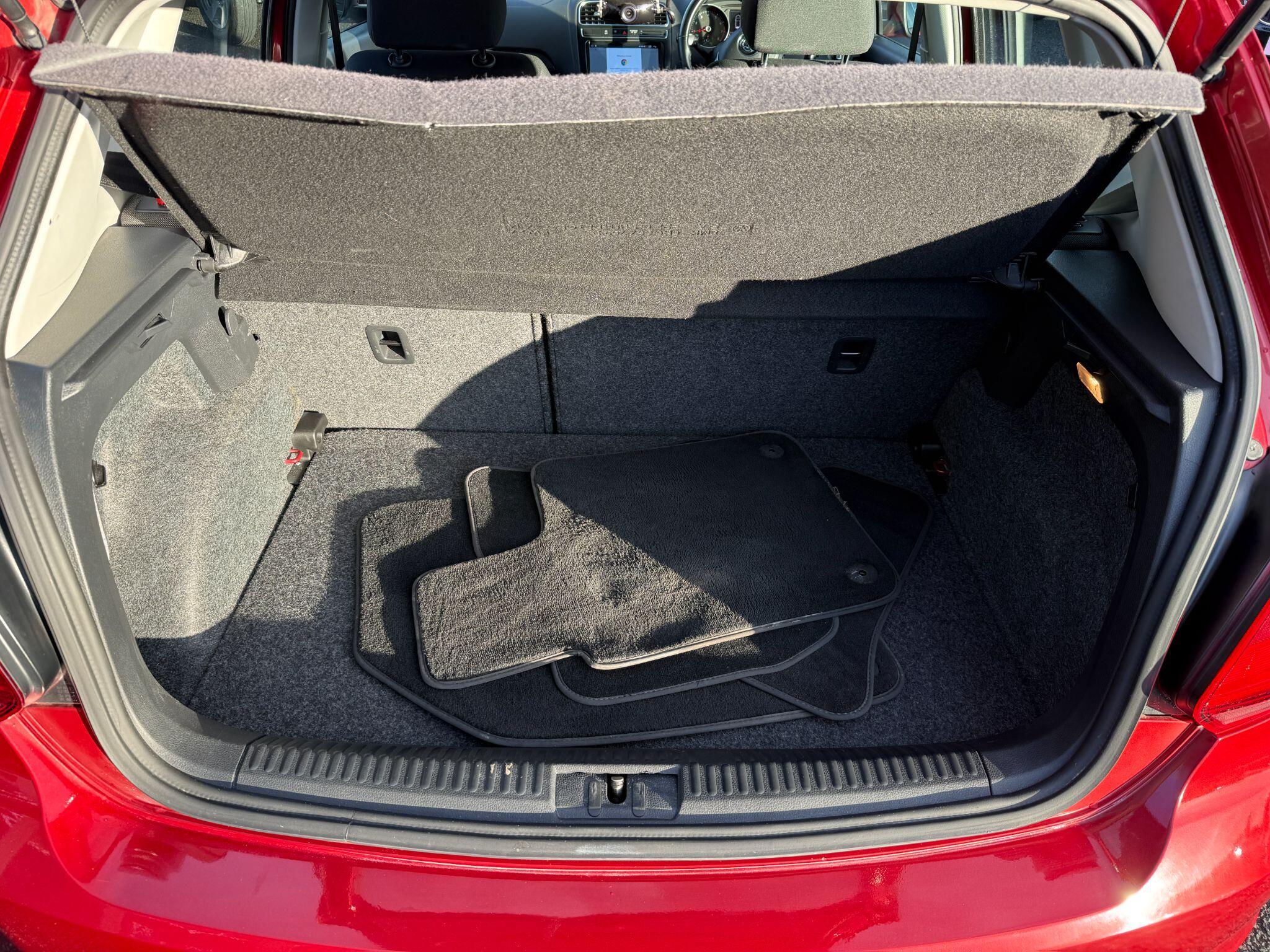 Volkswagen Polo - Image 64