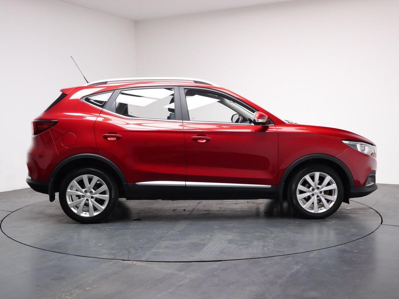 MG MG ZS - Image 14