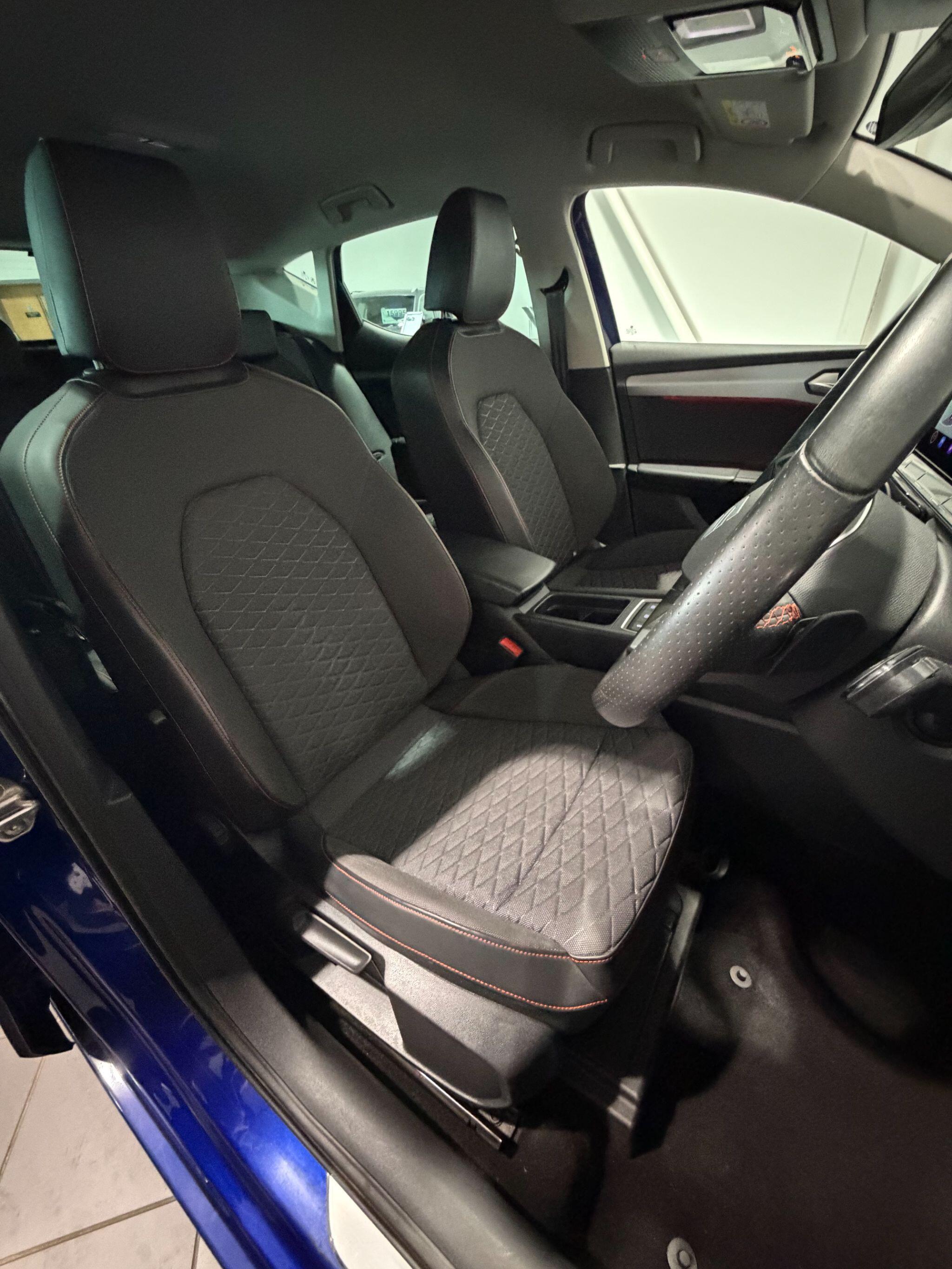 SEAT Leon - Image 11