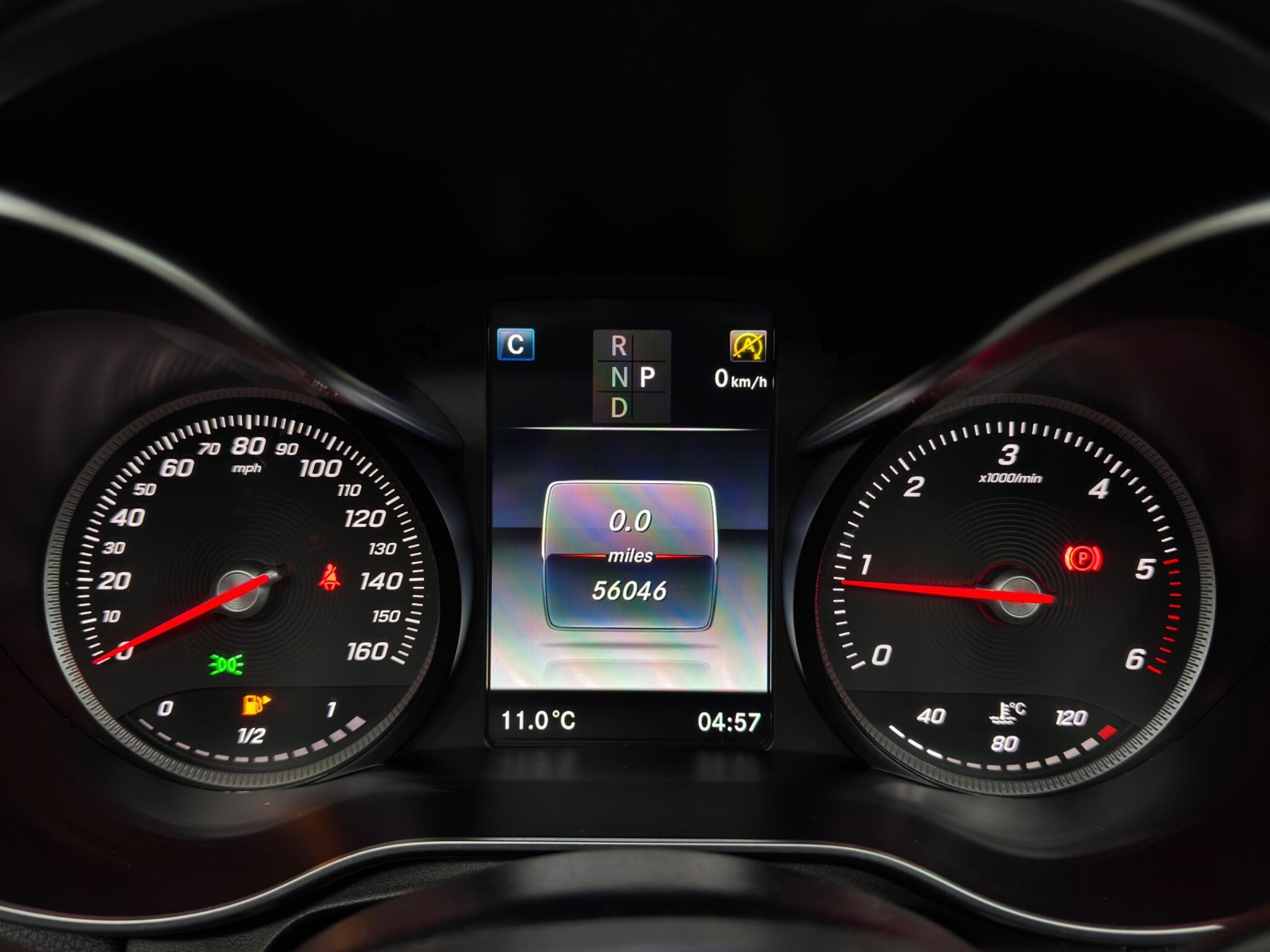 Mercedes GLC - Image 21