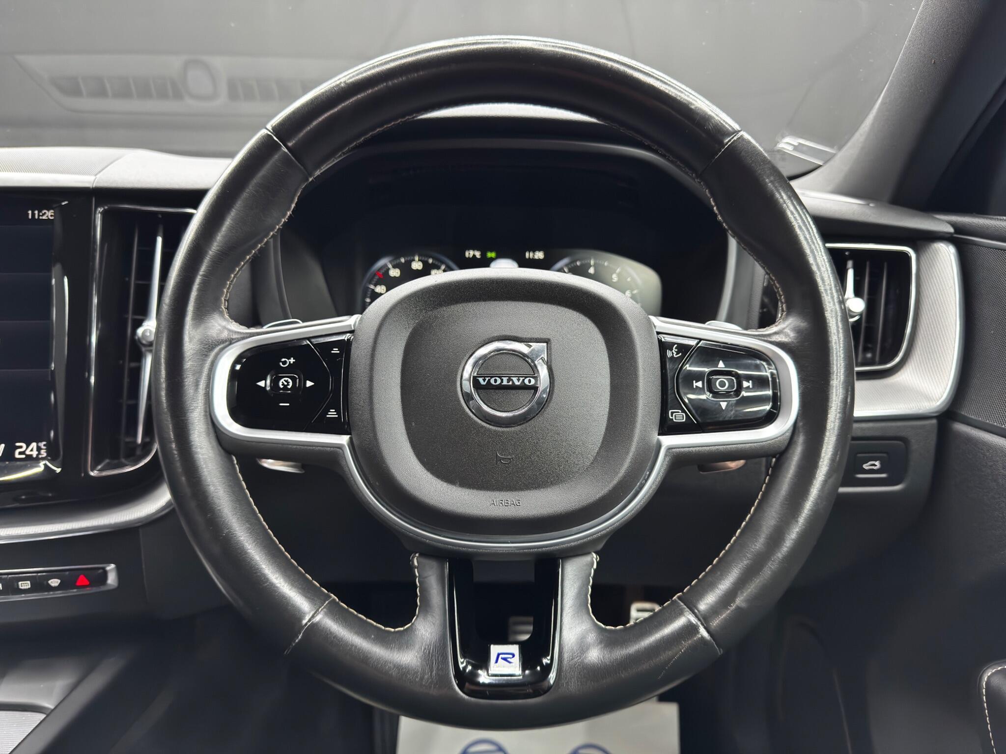 Volvo XC60 - Image 19