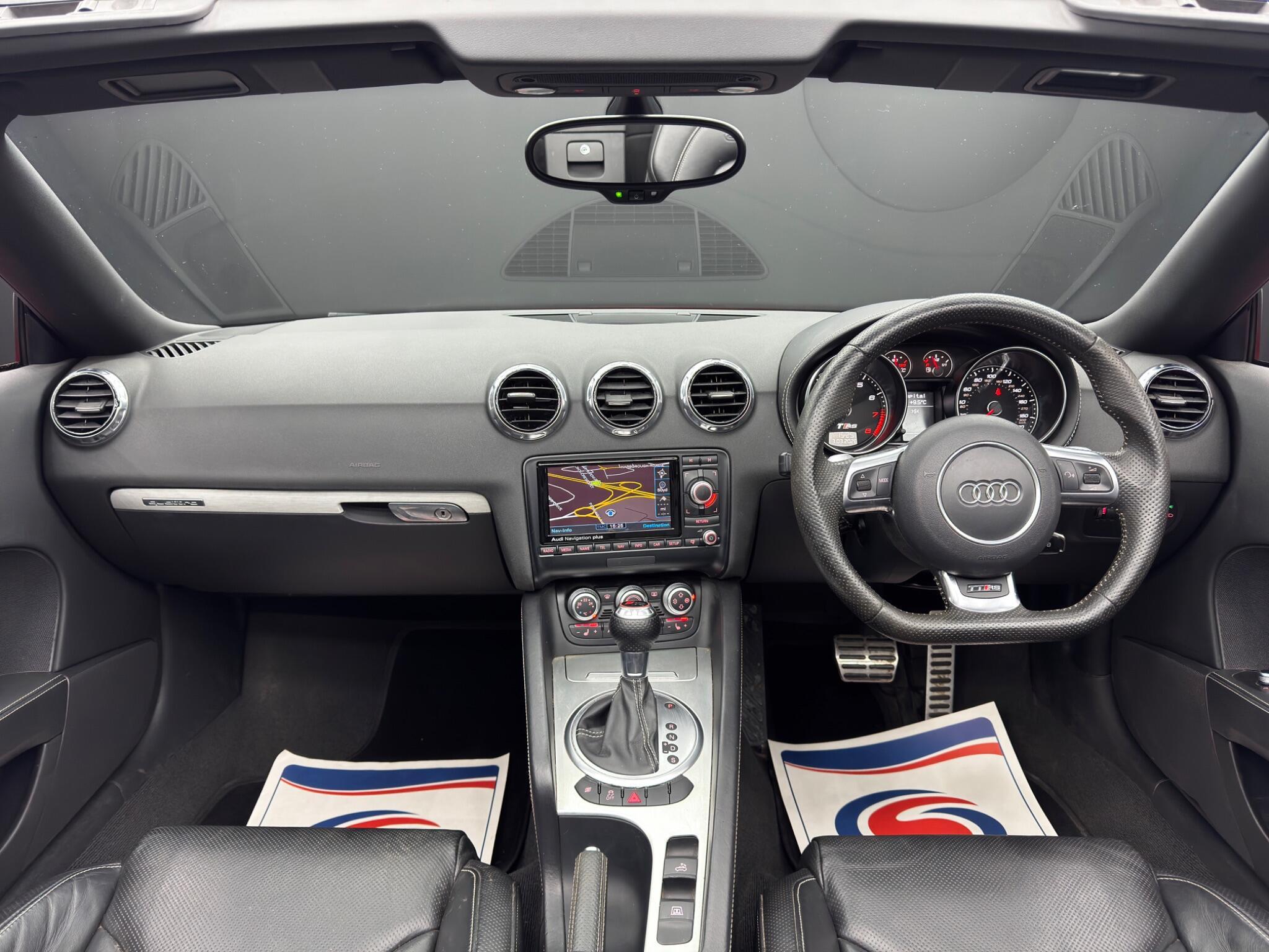 Audi TT RS - Image 10