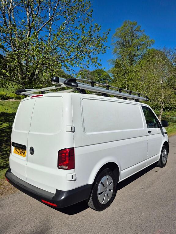 Volkswagen Transporter - Image 5
