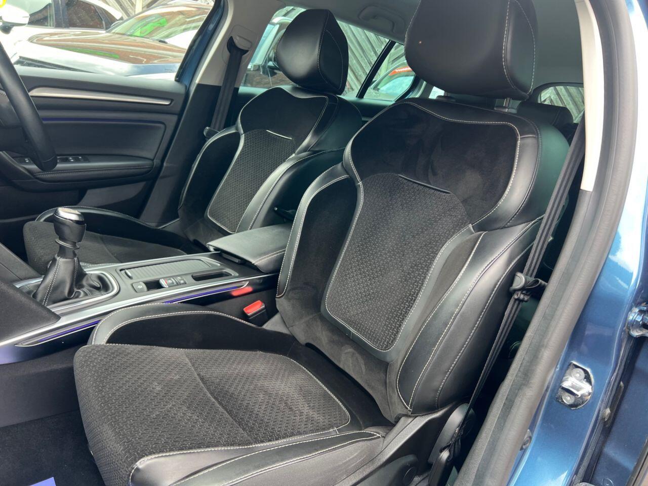 Renault Megane - Image 17