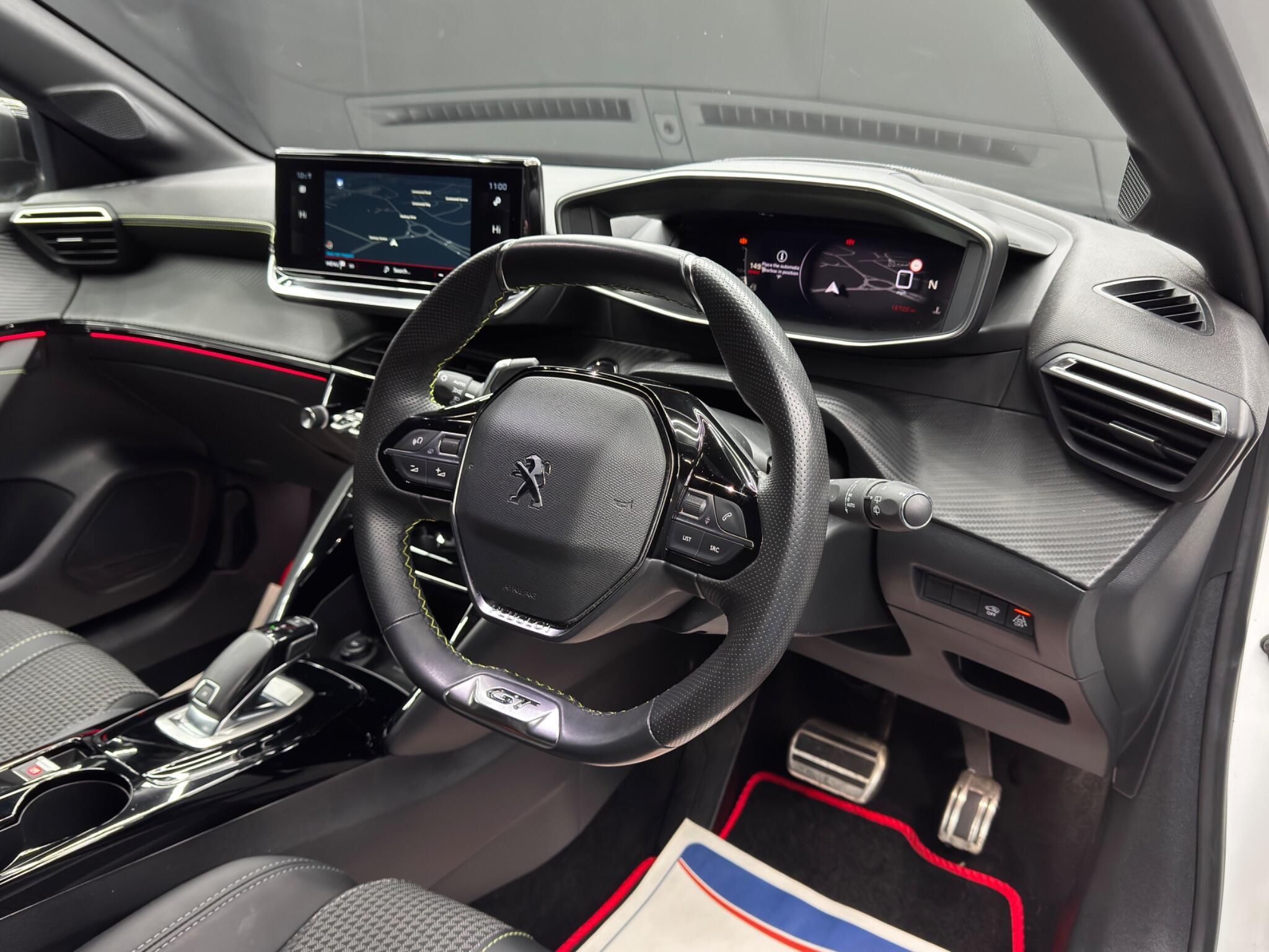 Peugeot 208 - Image 9