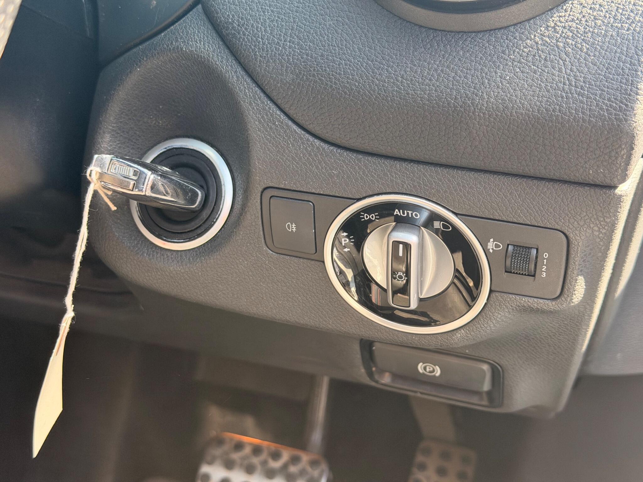 Mercedes GLA - Image 16