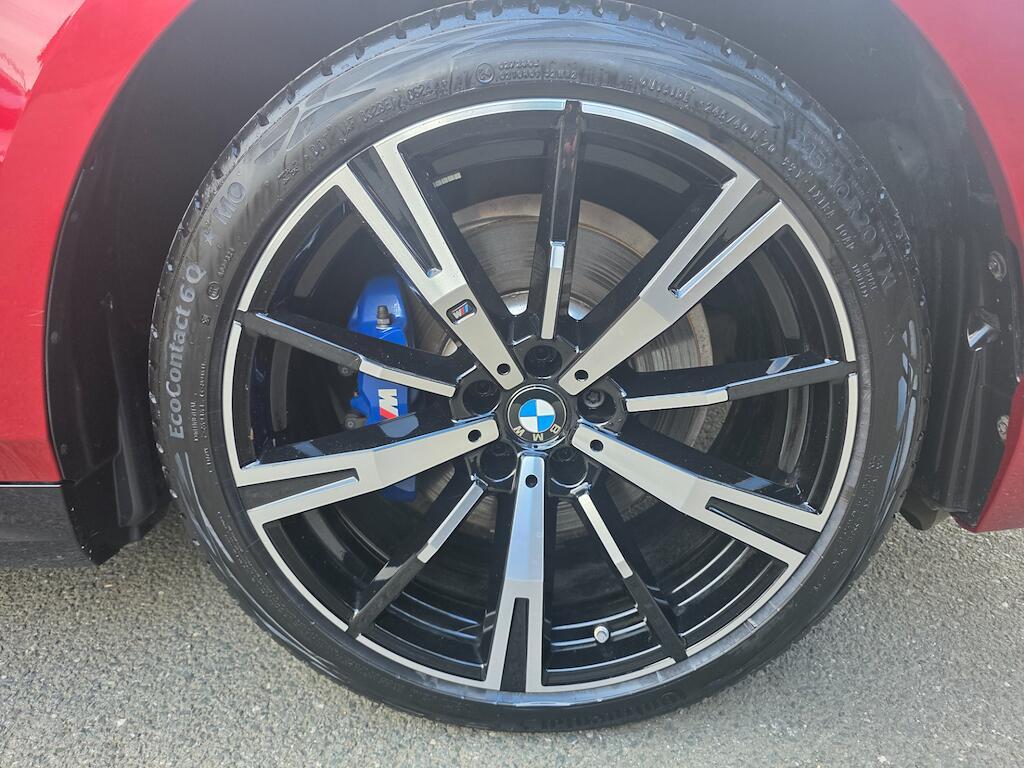 BMW 5 Series - Image 11