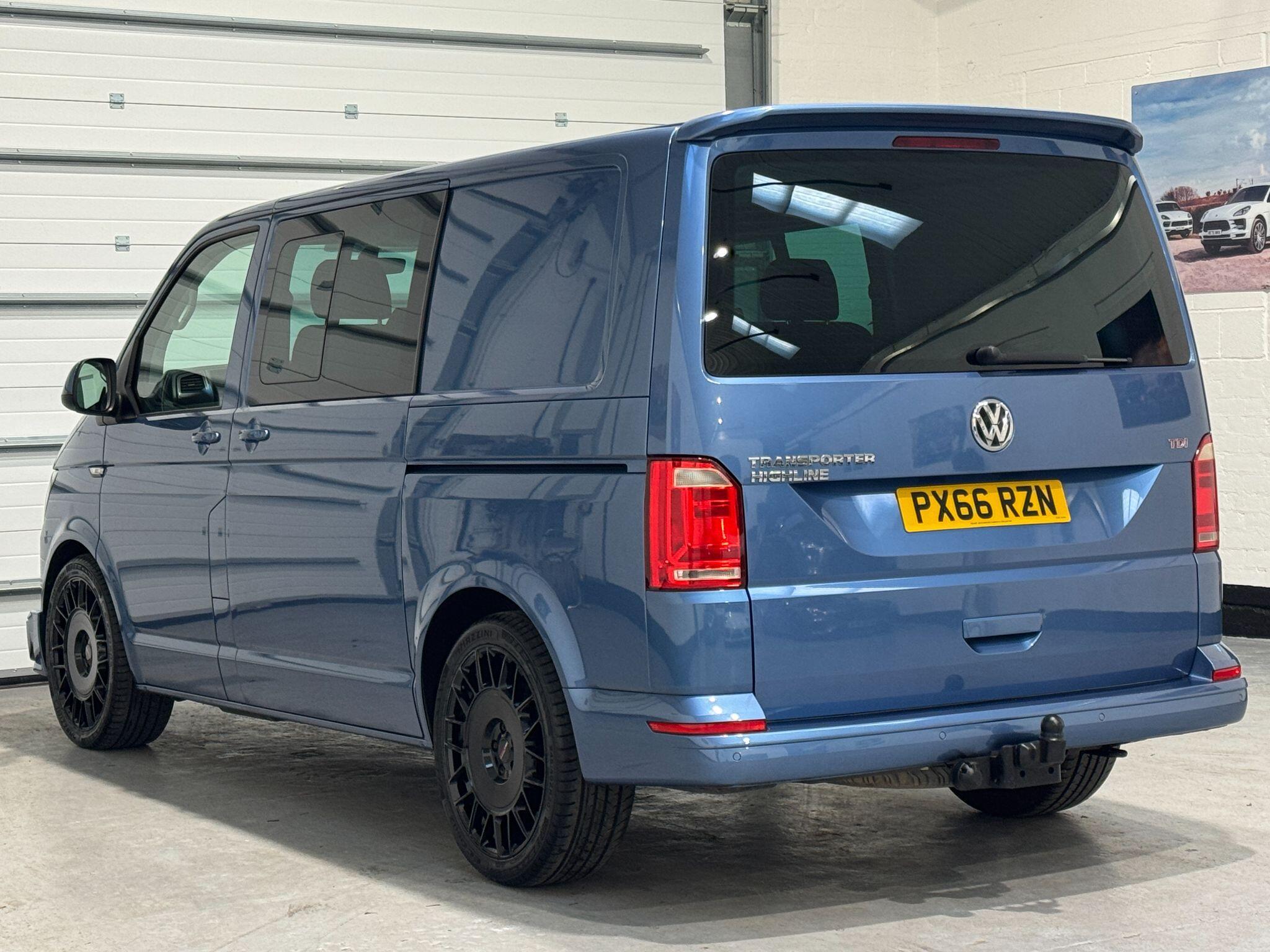 Volkswagen Transporter - Image 16