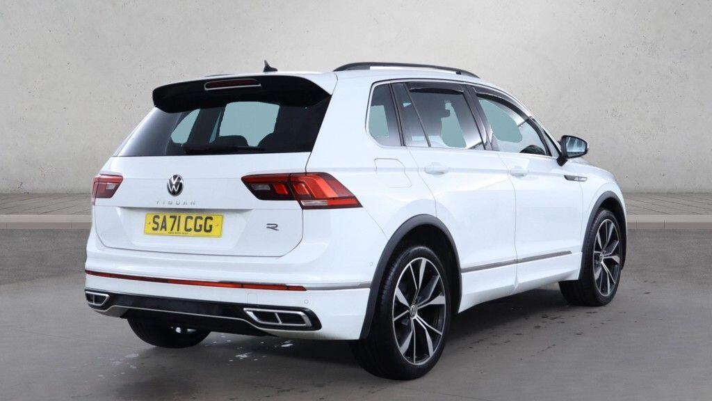 Volkswagen Tiguan - Image 7