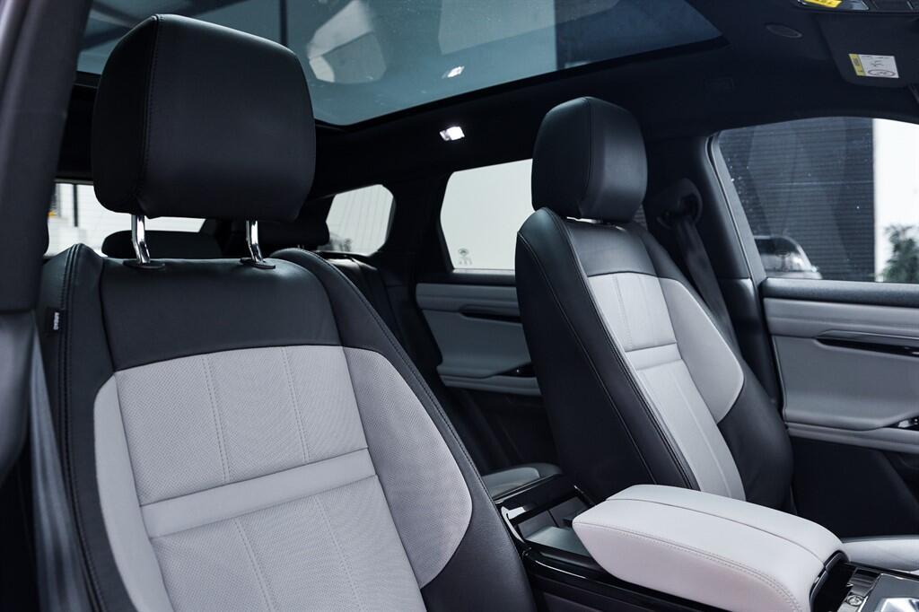 Land Rover Range Rover Evoque - Image 14