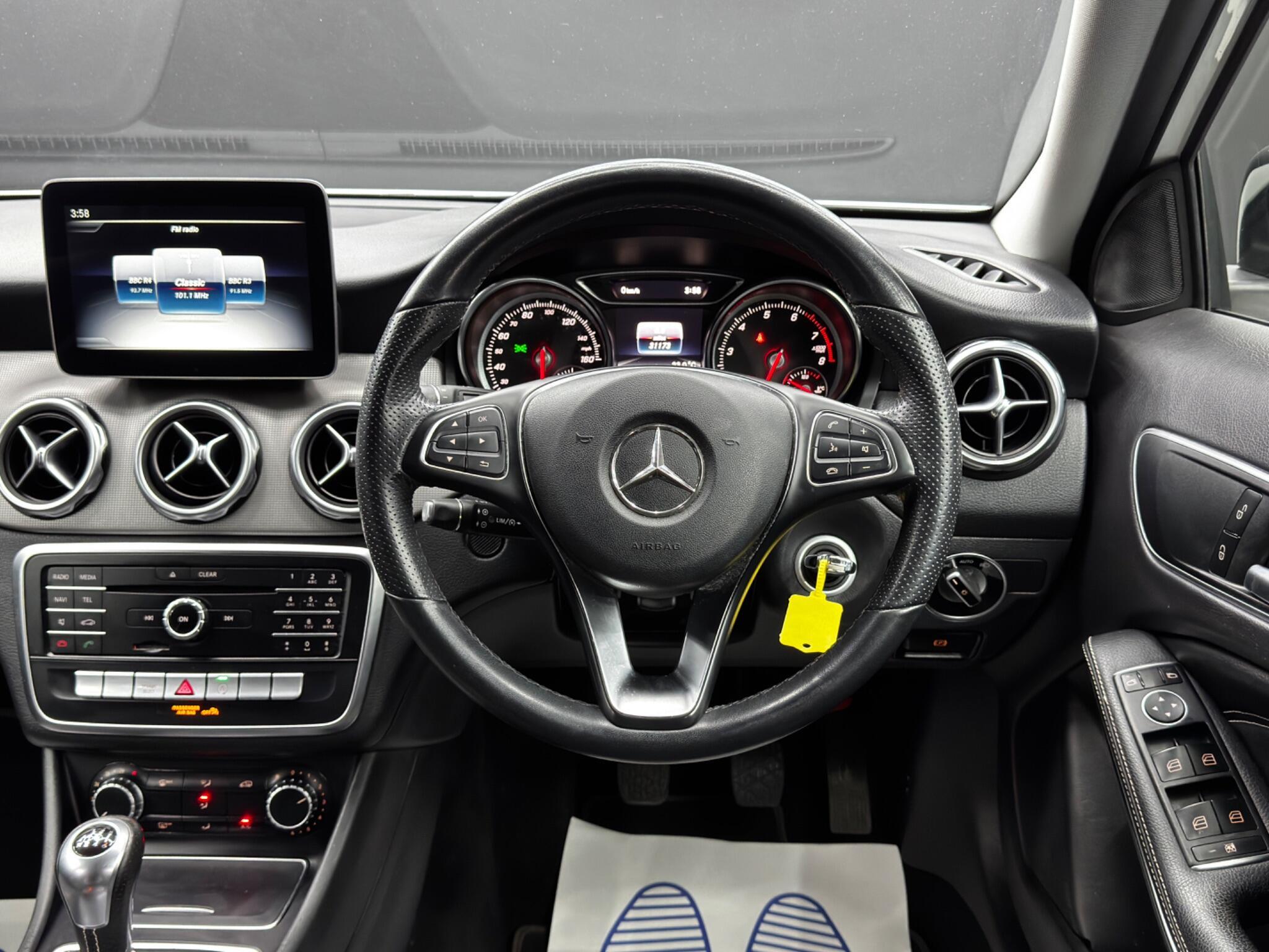 Mercedes GLA - Image 18