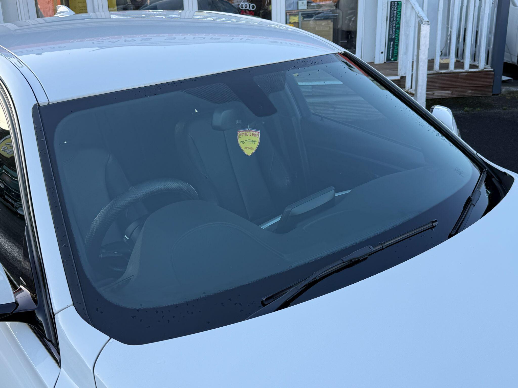 BMW 3 Series - Image 13