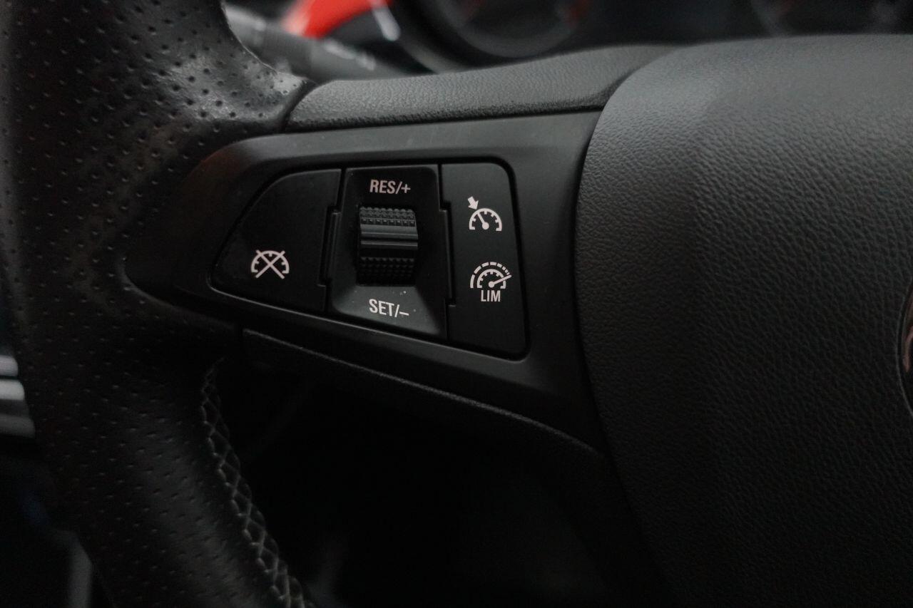 Vauxhall Corsa - Image 15