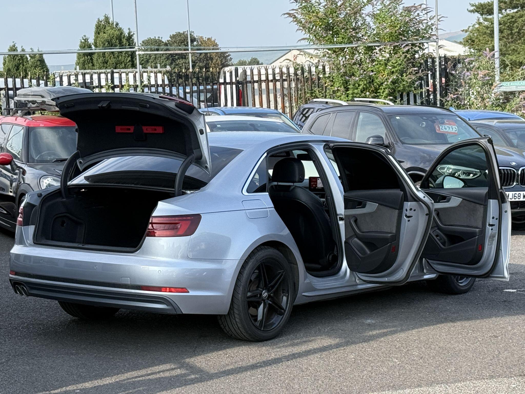 Audi A4 - Image 2