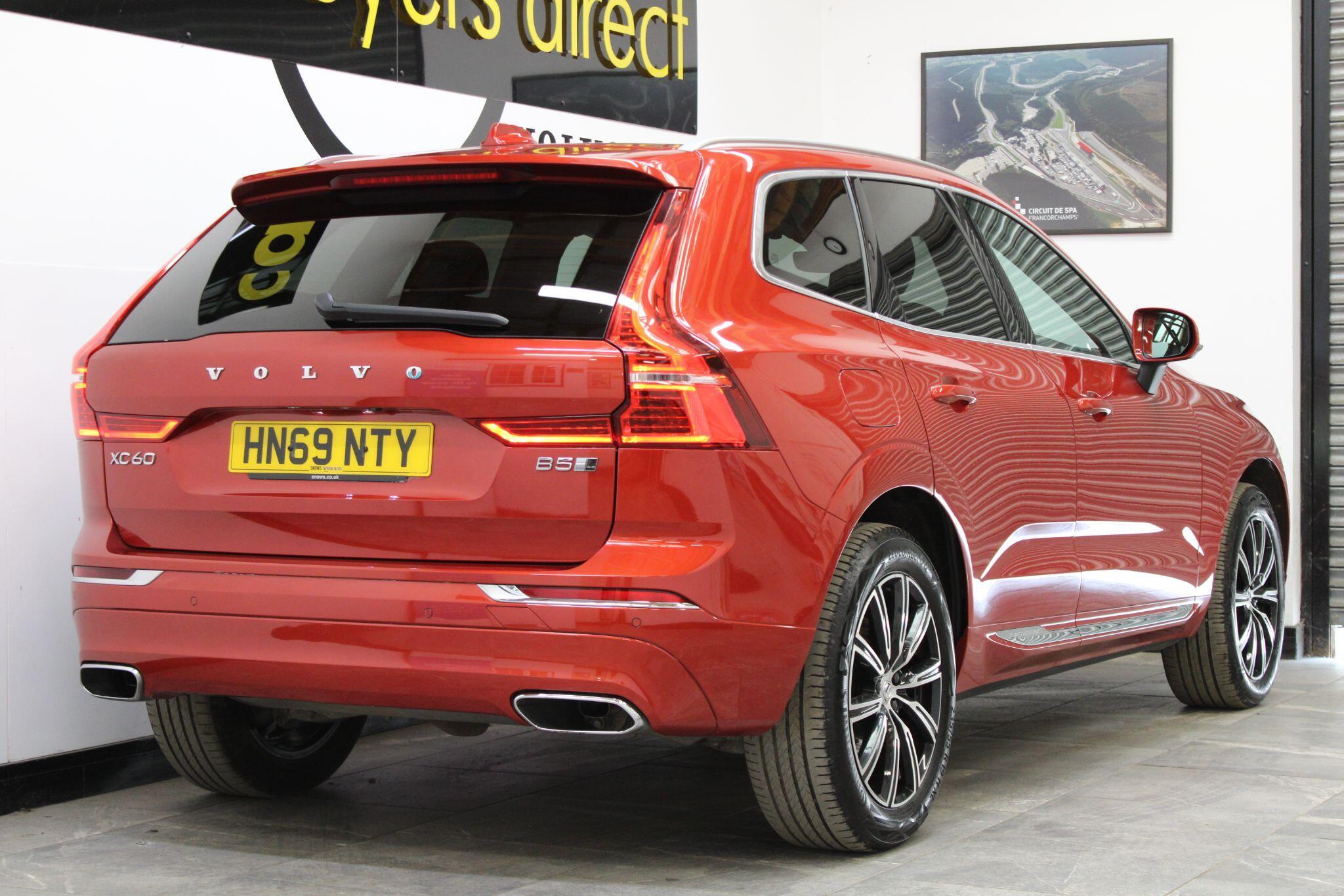 Volvo XC60 - Image 12