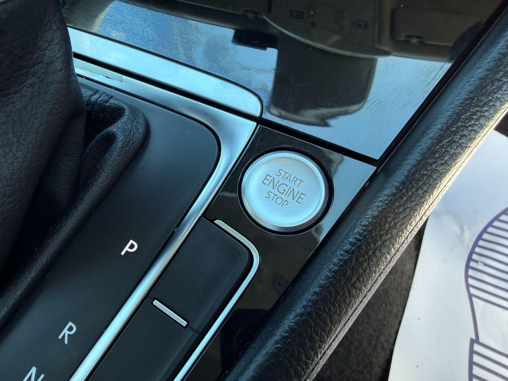 Volkswagen Golf - Image 53