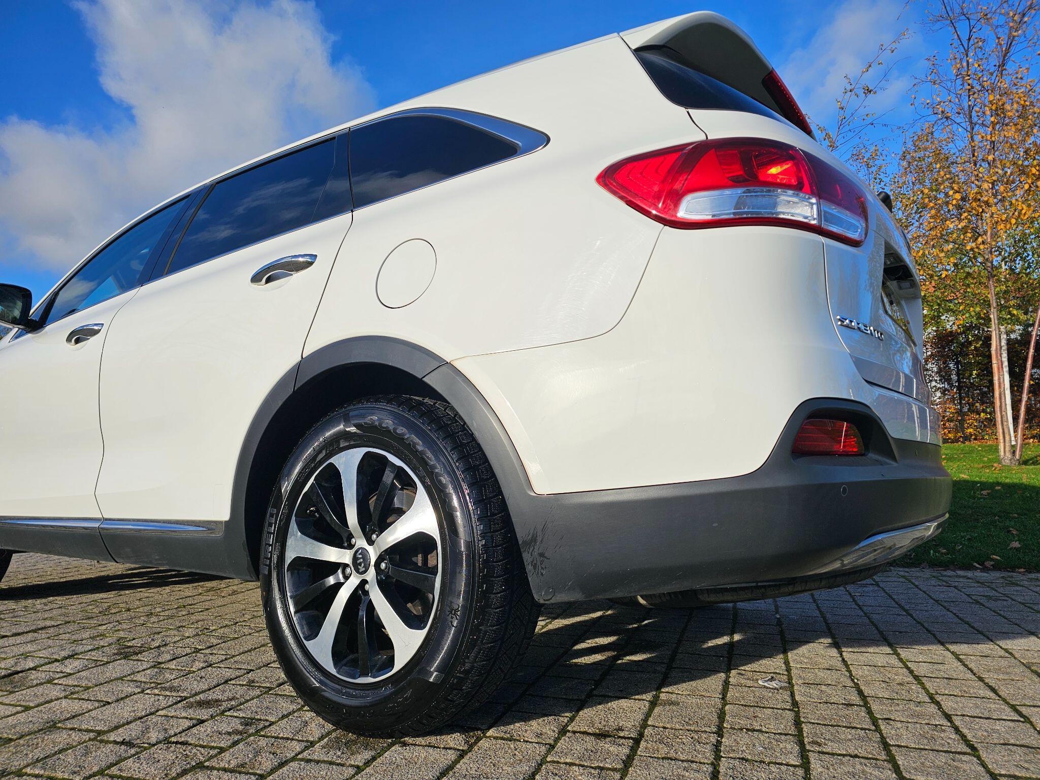 Kia Sorento - Image 20