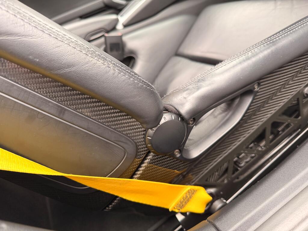 Porsche 911 - Image 52