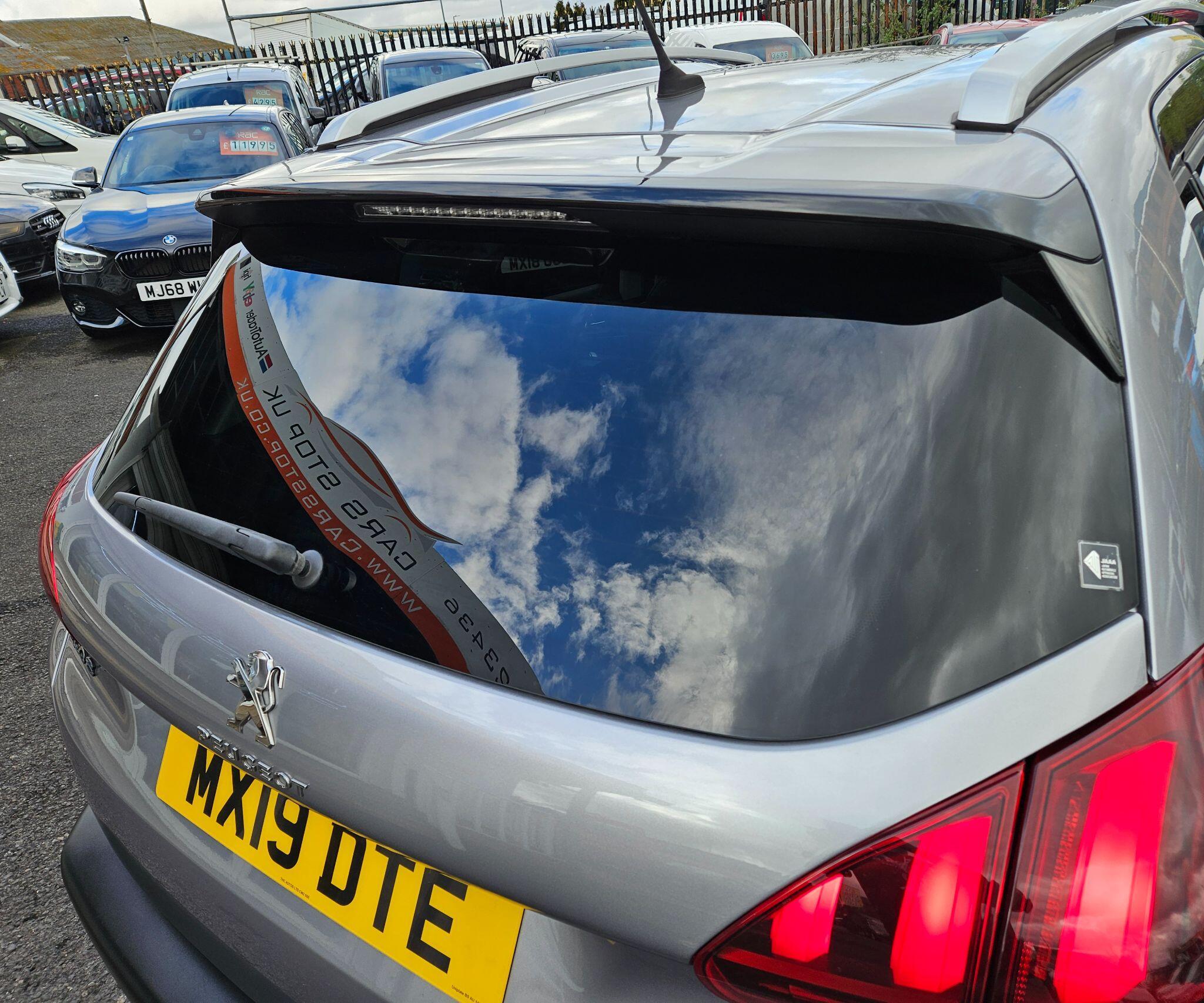 Peugeot 2008 - Image 19