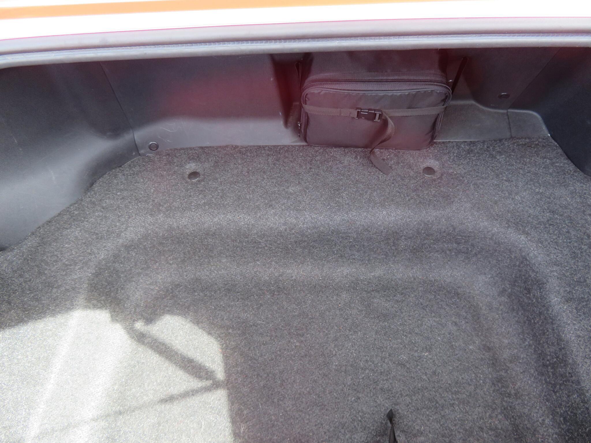 Mazda MX-5 - Image 18