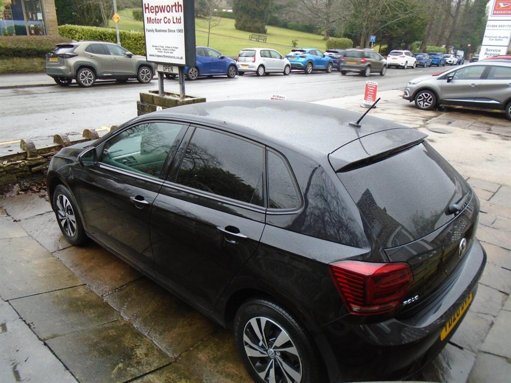 Volkswagen Polo photo 7