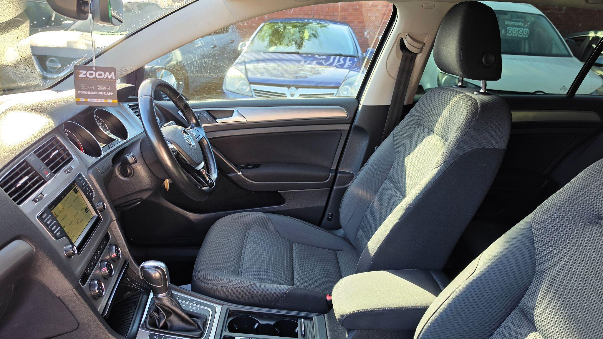 Volkswagen Golf - Image 14