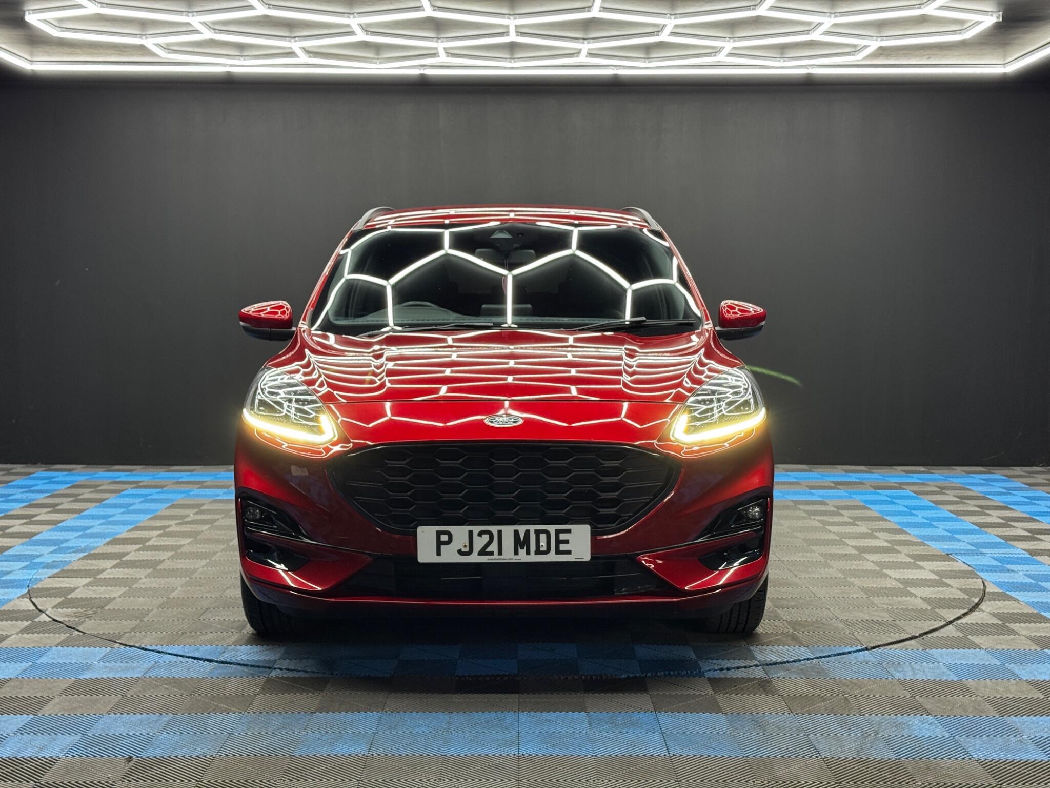 Ford Kuga - Image 2