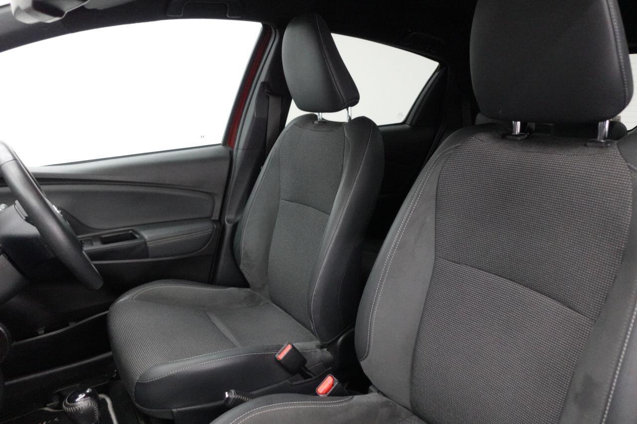 Toyota Yaris - Image 16