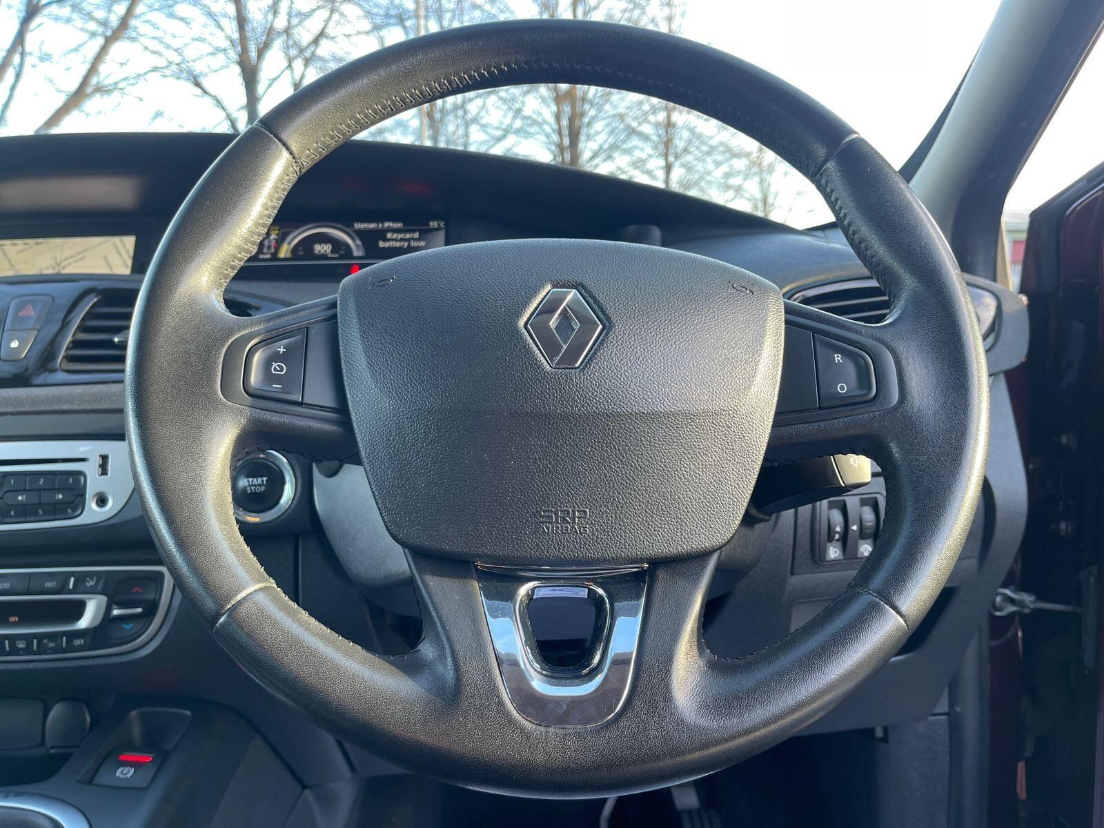 Renault Scenic - Image 38