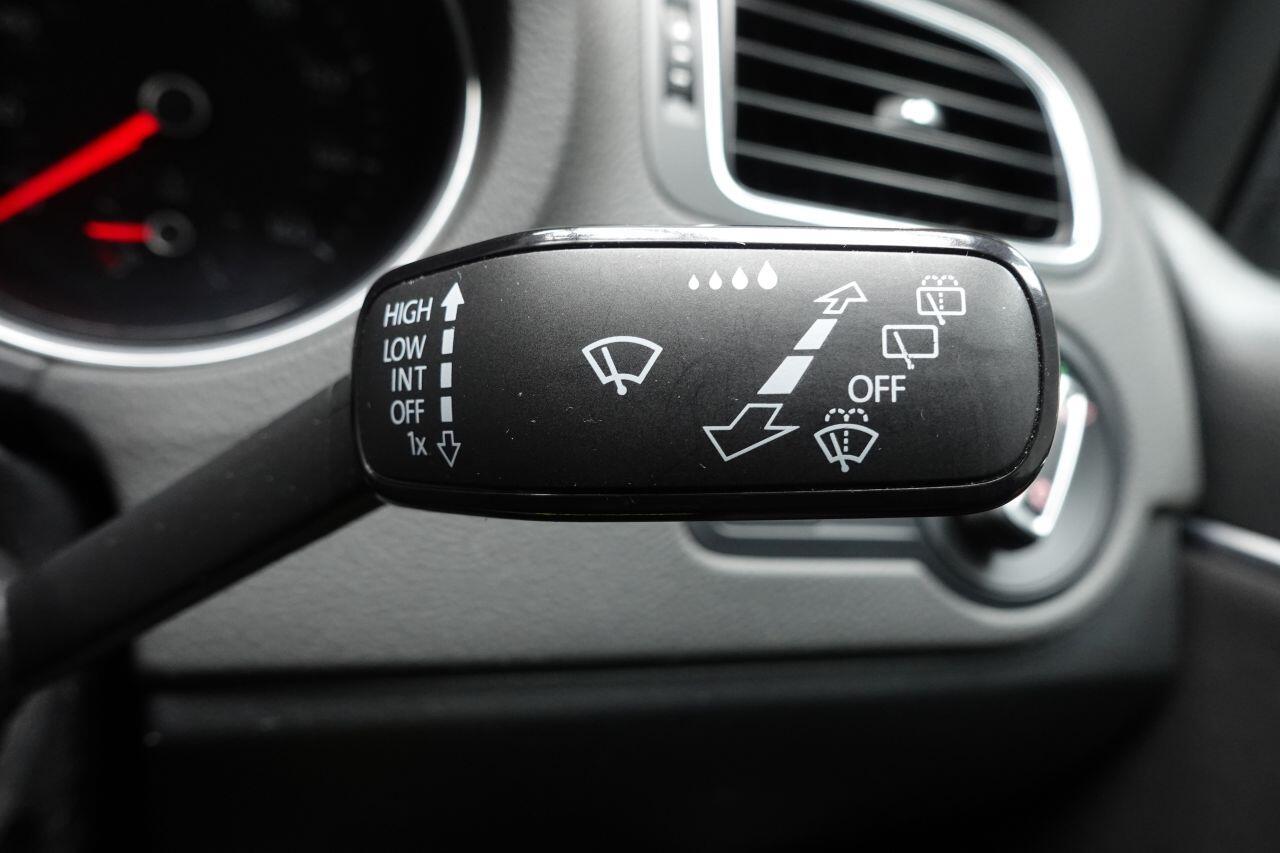 Volkswagen Polo - Image 22
