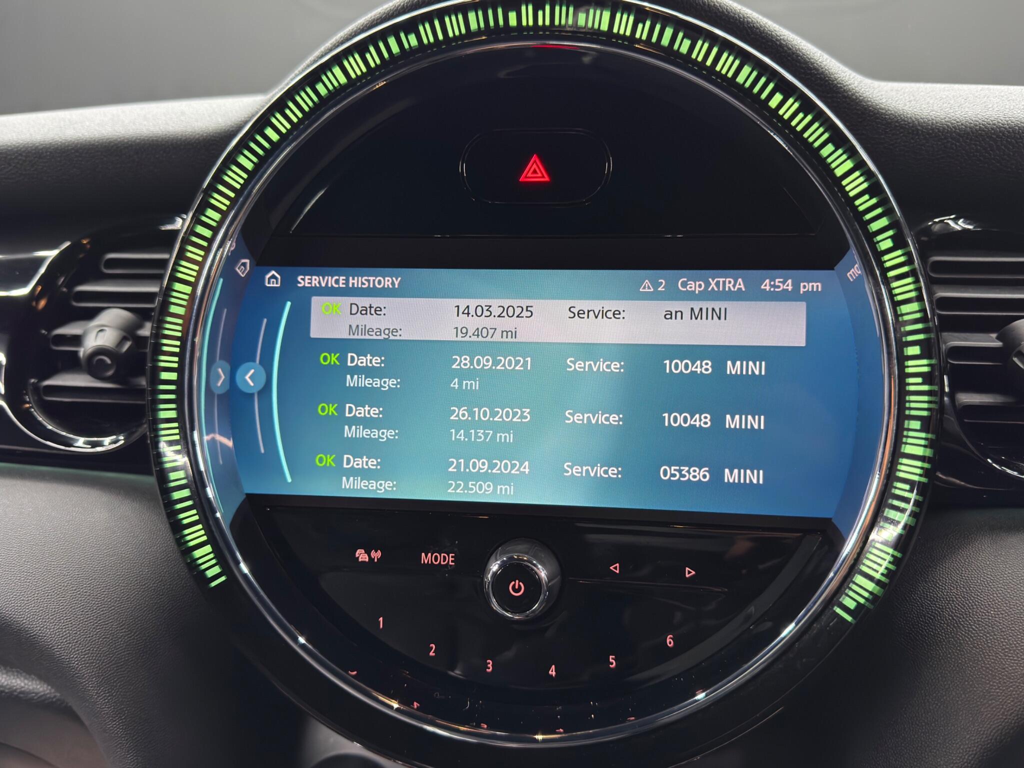 MINI Hatch - Image 35