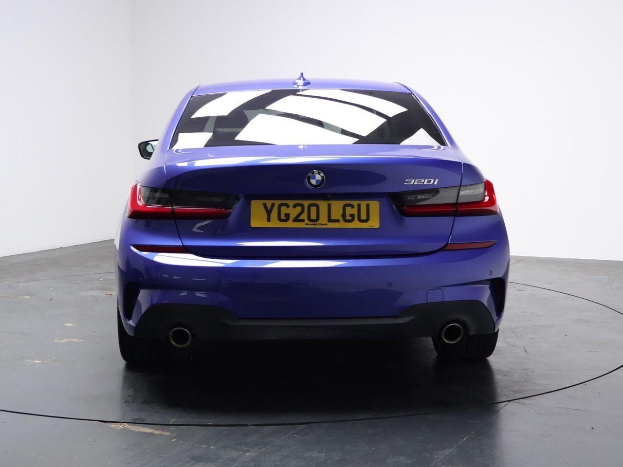 BMW 3 Series - Image 6