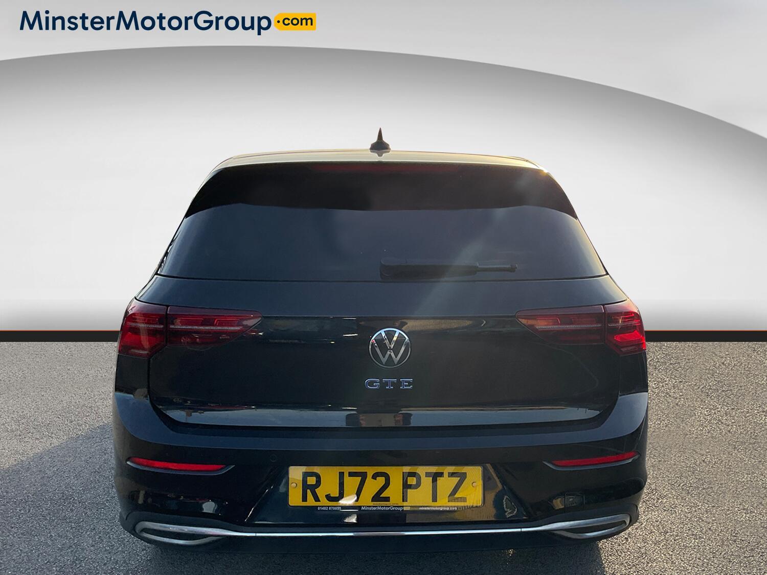 Volkswagen Golf - Image 3