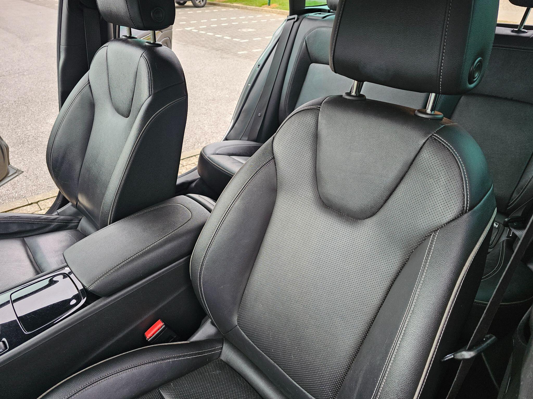 Vauxhall Insignia - Image 20