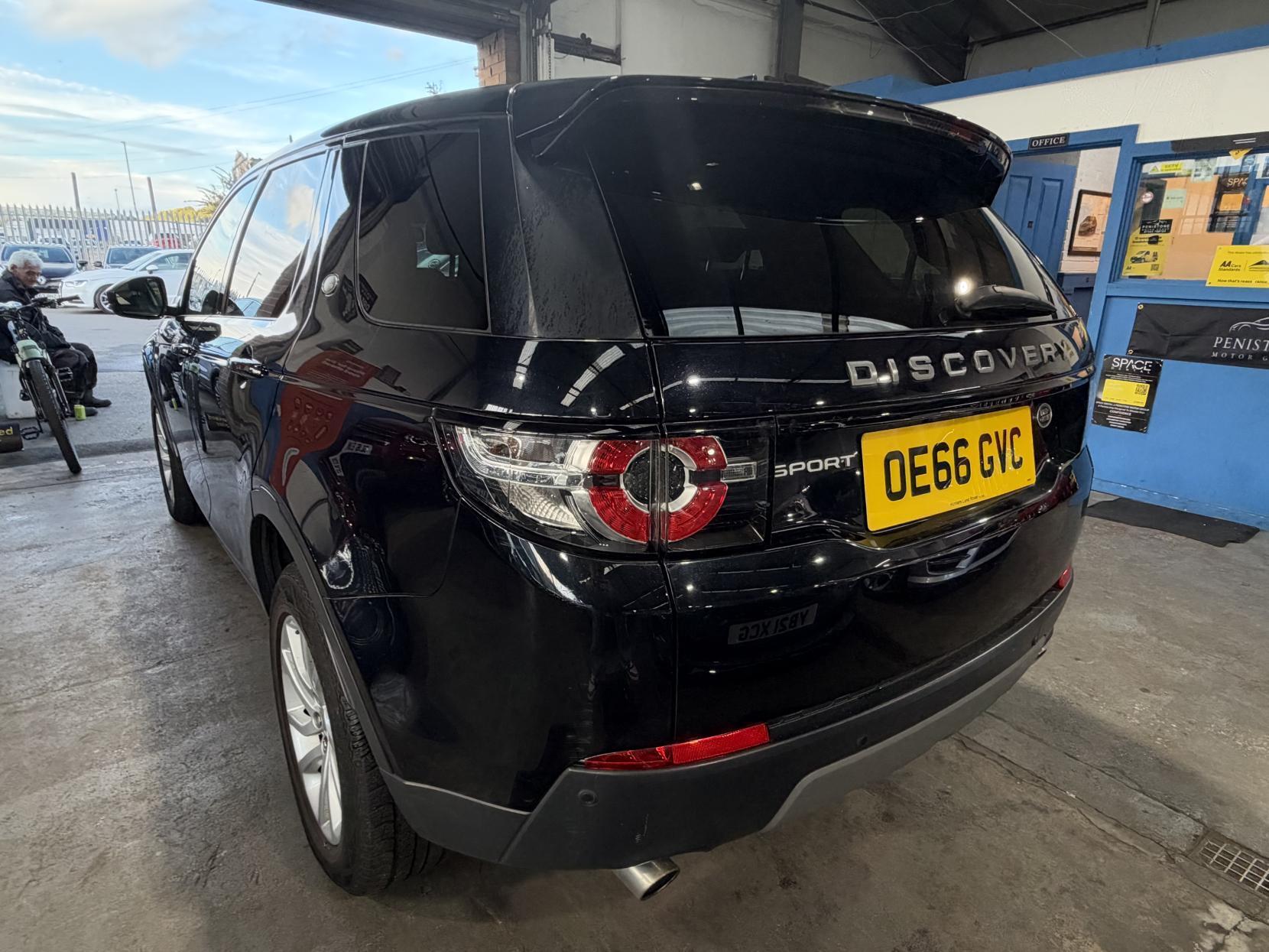Land Rover DISCOVERY SPORT - Image 6