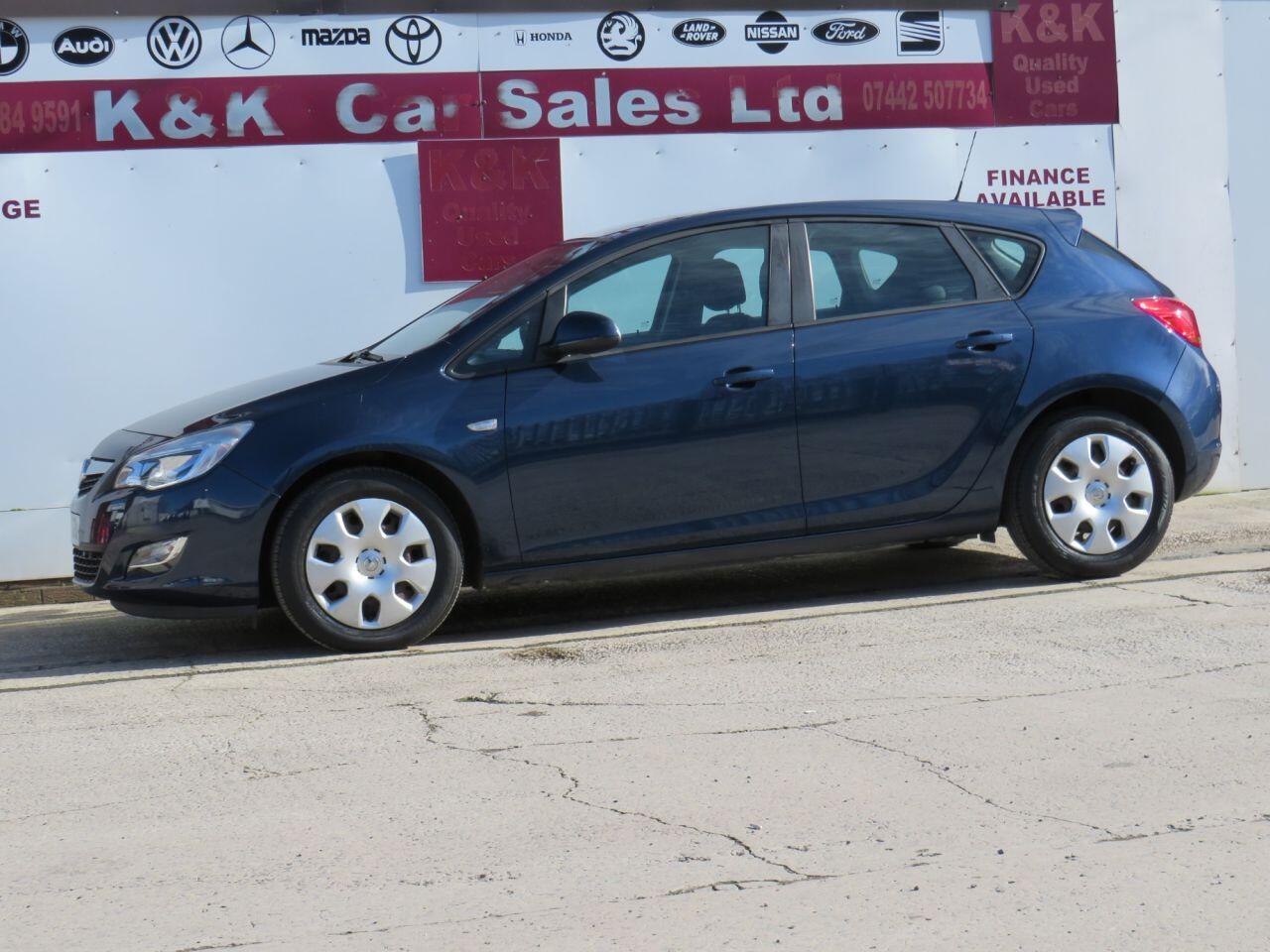 Vauxhall Astra - Image 28