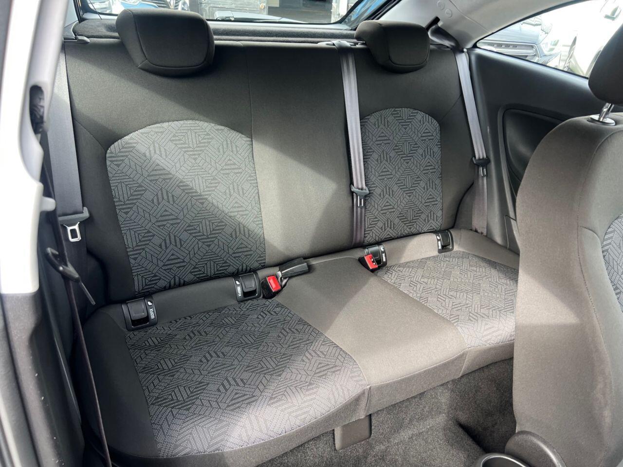 Vauxhall Corsa - Image 32