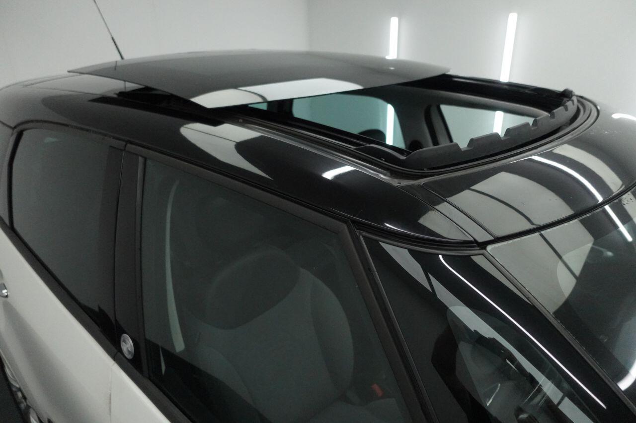 Fiat 500L - Image 15