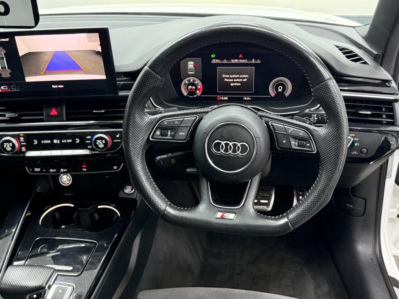Audi A4 - Image 14