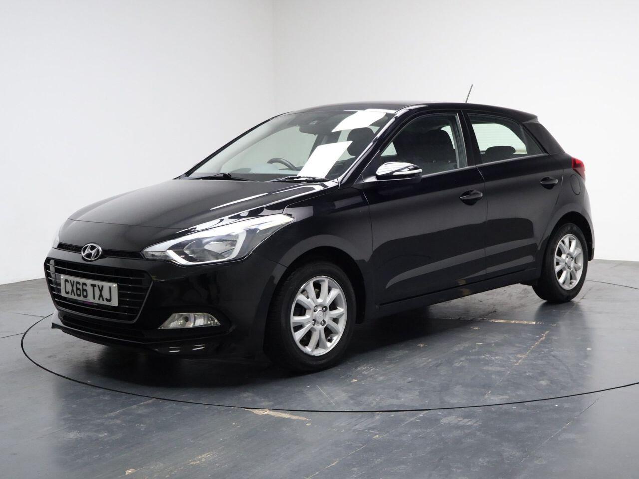 Hyundai i20 - Image 6