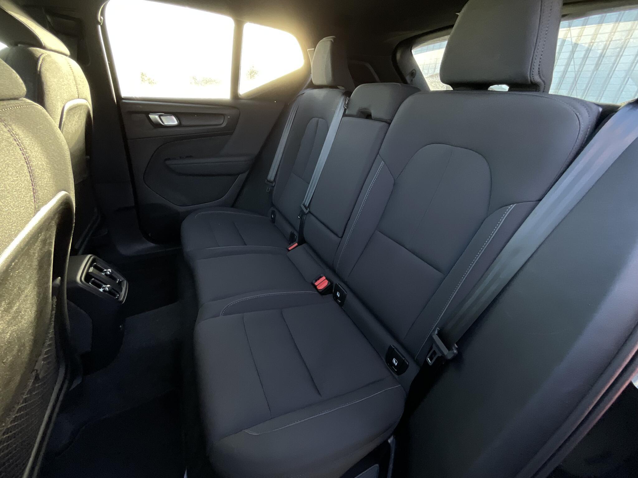 Volvo XC40 - Image 14