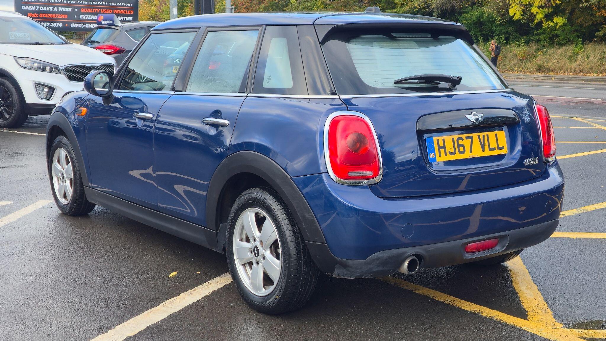 MINI Hatch - Image 12