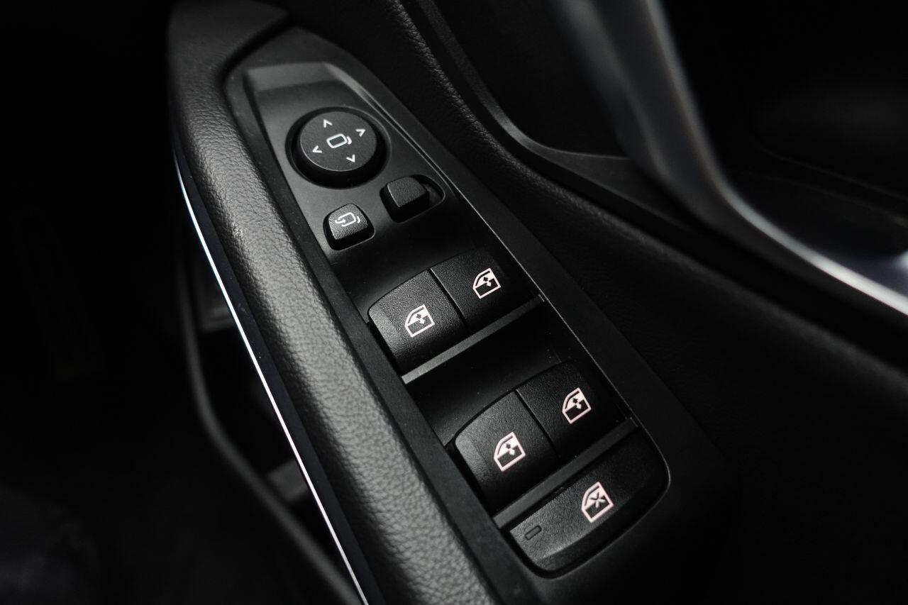 BMW 3 Series - Image 57