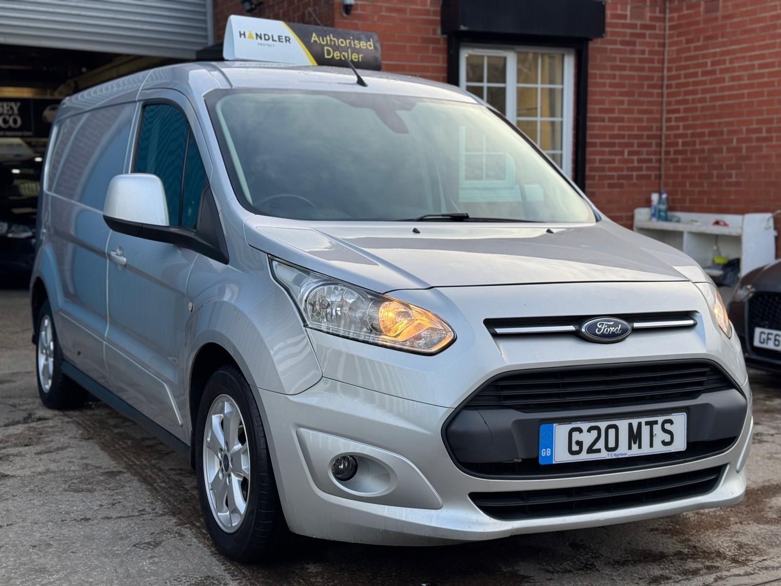 Ford Transit Connect - Image 10