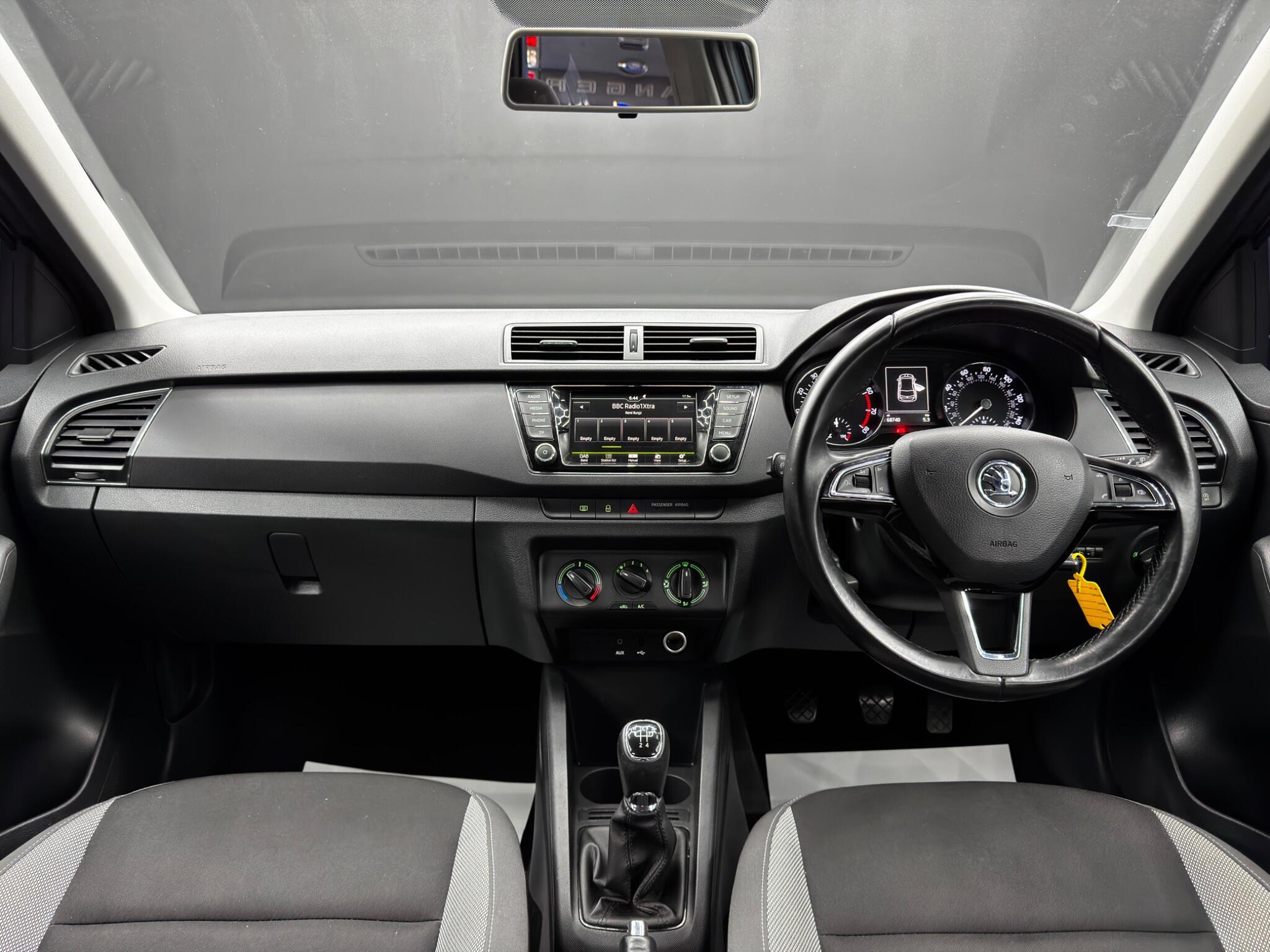 Skoda Fabia - Image 10