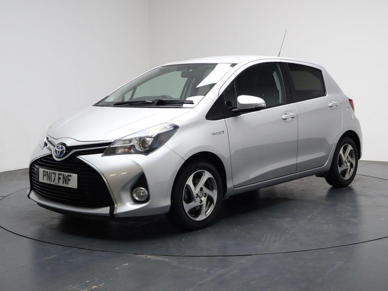 Toyota Yaris - Image 6