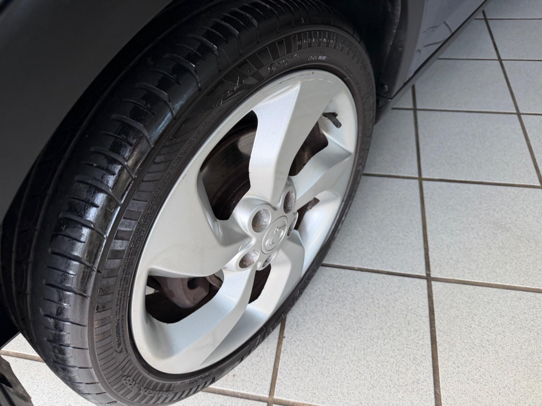 Ssangyong Tivoli - Image 23