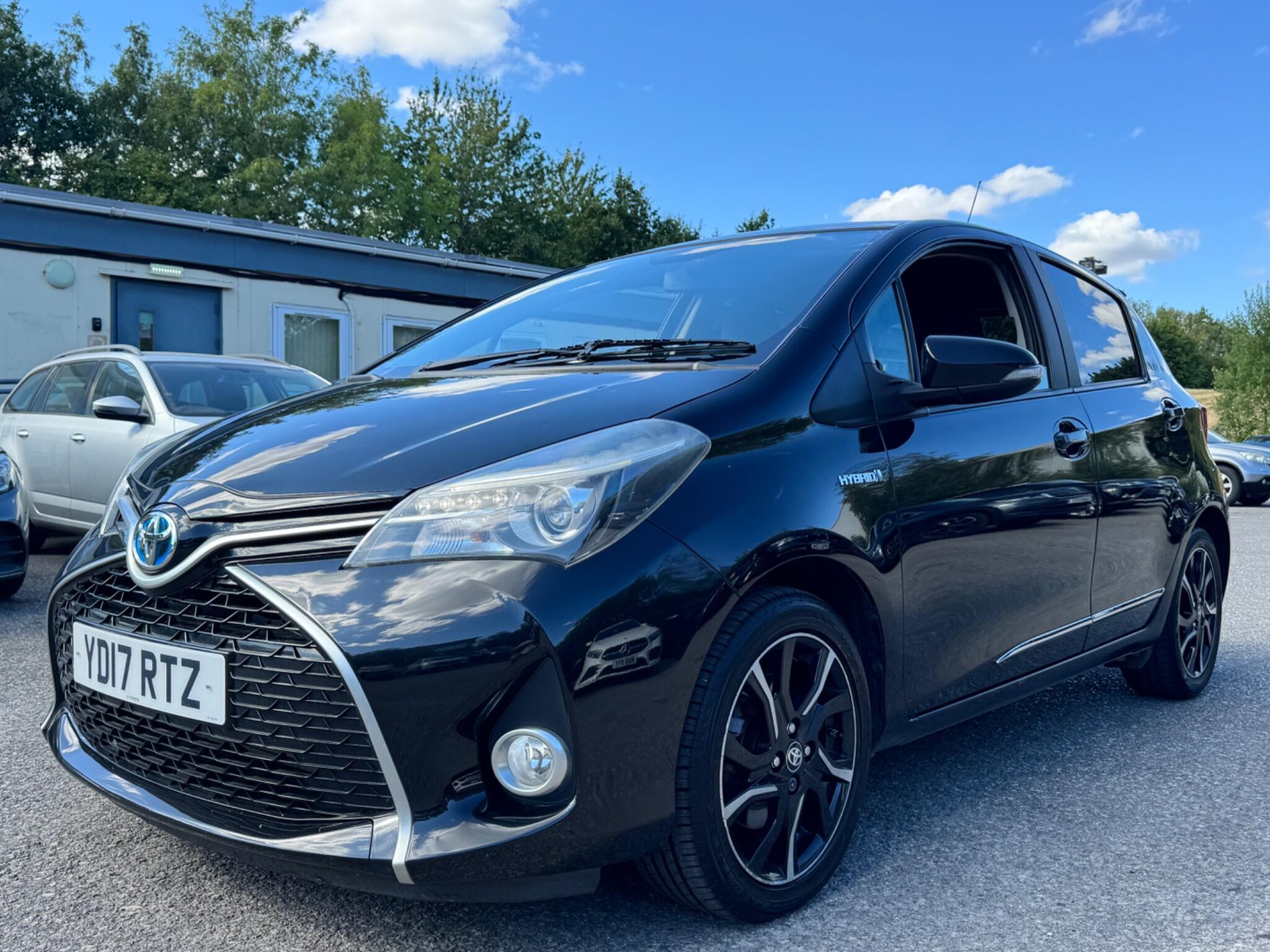Toyota Yaris - Image 6
